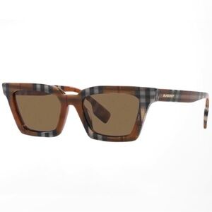 NEW Burberry Sunglasse